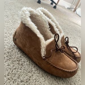UGG Alena Moccasins Women’s Size 9